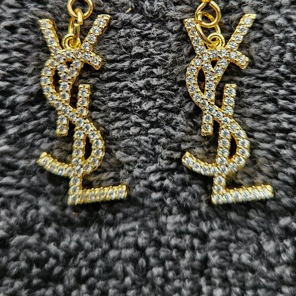 Beautiful Gold Charm Sets - Picture 3 of 4